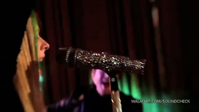 Avril Lavigne-Smile Walmart 0826