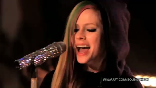 Avril Lavigne-Smile Walmart 0837