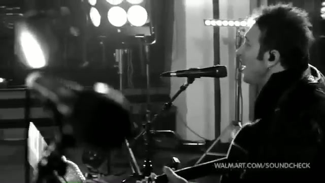 Avril Lavigne-Smile Walmart 0854