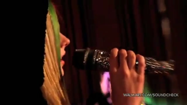 Avril Lavigne-Smile Walmart 0897