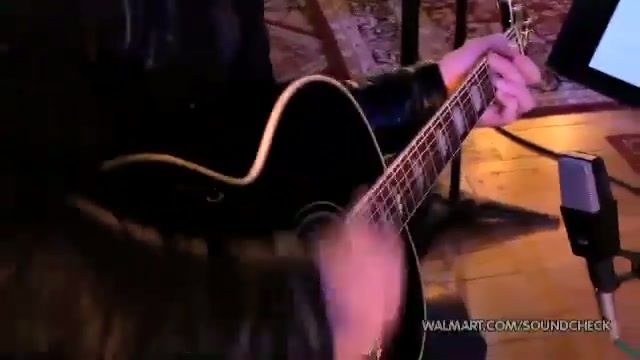 Avril Lavigne-Smile Walmart 0966