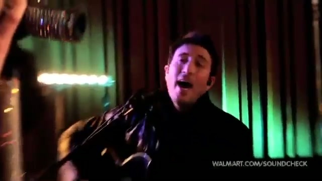 Avril Lavigne-Smile Walmart 0973