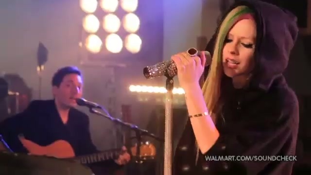 Avril Lavigne-Smile Walmart 0985