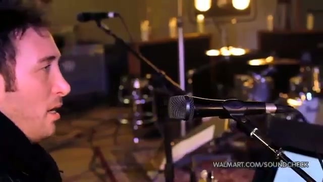 Avril Lavigne-Smile Walmart 0995