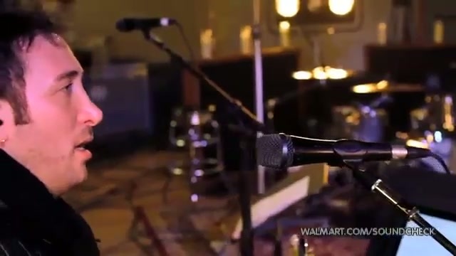 Avril Lavigne-Smile Walmart 0996