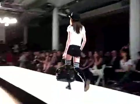 Abbey Dawn Fashion Show - Avril Lavigne 031