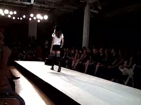 Abbey Dawn Fashion Show - Avril Lavigne 044