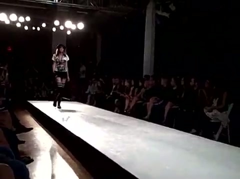 Abbey Dawn Fashion Show - Avril Lavigne 083