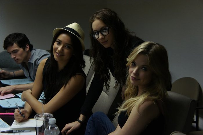 All17 - PRETTY LITTLE LIARS