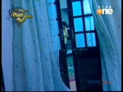 1 (69) - DILL MILL GAYYE AR HOT SCENE KAPZ
