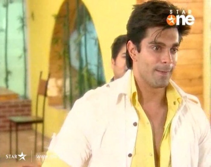 1 (63) - DILL MILL GAYYE KaSh As Arsh Dream Girl Kapz