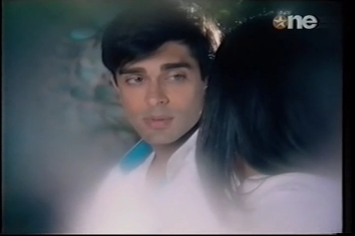3 - DILL MILL GAYYE AR WHITE SEQUENCE