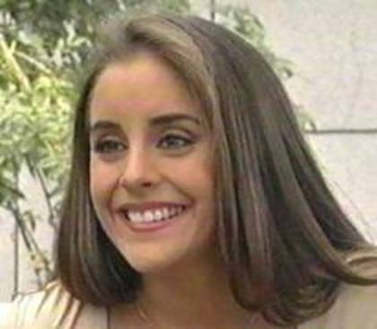 images (4) - Karyme Lozano