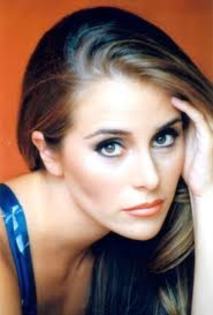 images (21) - Karyme Lozano