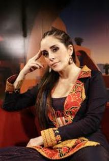 images (24) - Karyme Lozano