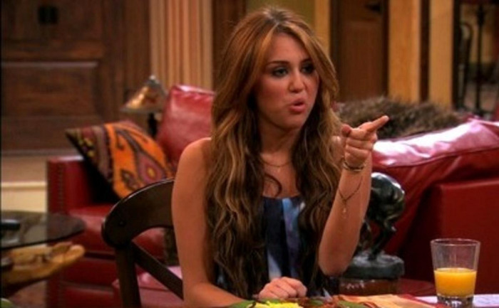 Miley Cyrus (4)