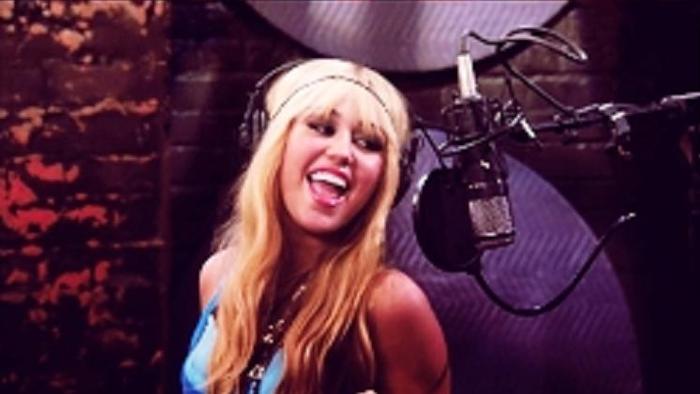 Hannah Montana (9)