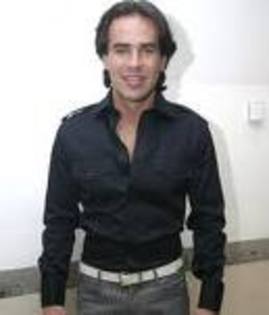 images (37) - Jorge Poza