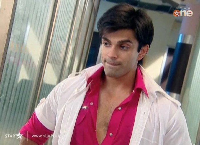 1 (23) - DILL MILL GAYYE KaSh As Arsh Hospital Scene