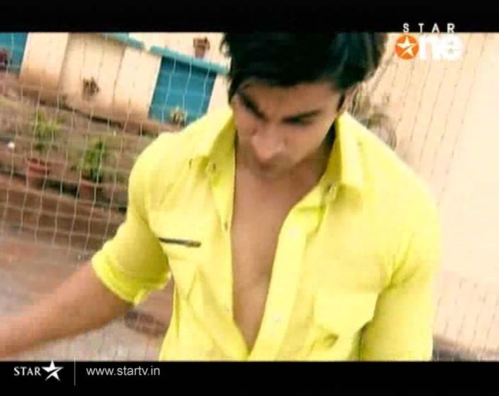 1 (48) - DILL MILL GAYYE KaSh As ArSh First Scene