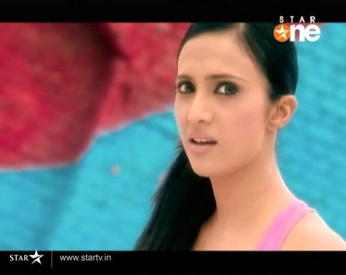 1 (52) - DILL MILL GAYYE KaSh As ArSh First Scene