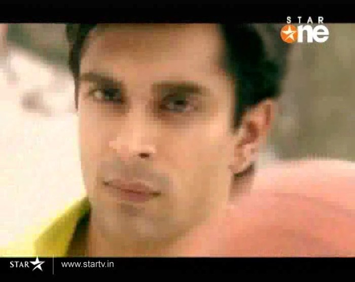 2 (25) - DILL MILL GAYYE KaSh As ArSh First Scene