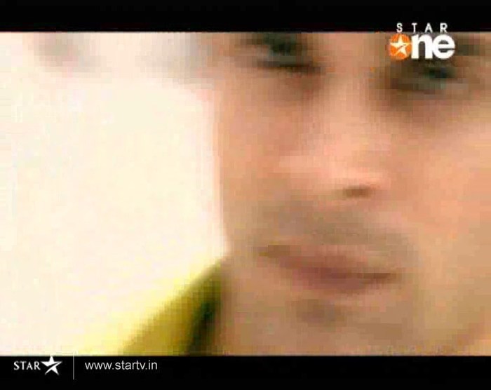 2 (26) - DILL MILL GAYYE KaSh As ArSh First Scene