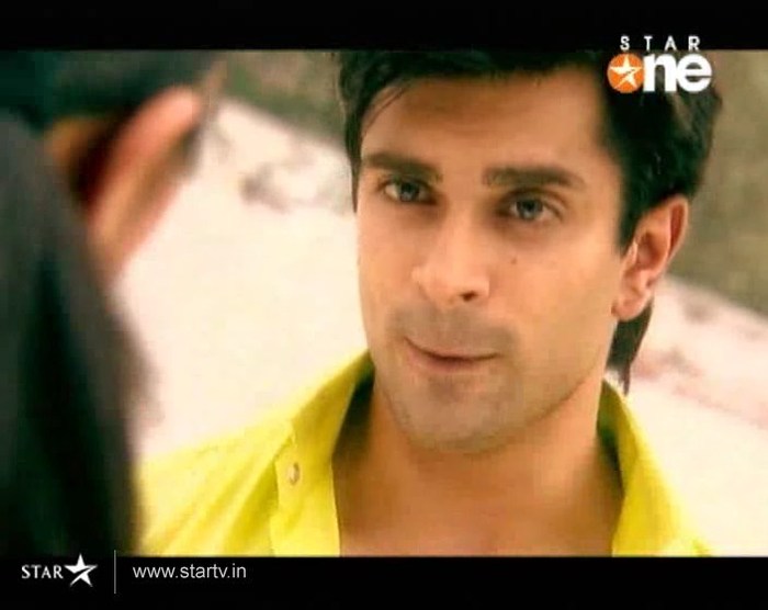 2 (38) - DILL MILL GAYYE KaSh As ArSh First Scene