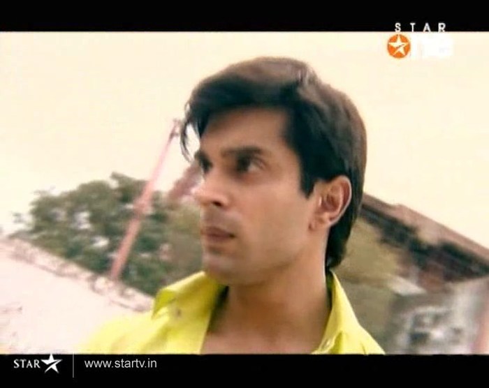 3 (37) - DILL MILL GAYYE KaSh As ArSh First Scene