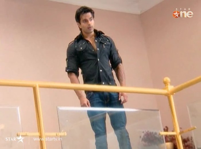 1 (16) - DILL MILL GAYYE KaSh Hotel Sequence Kapz