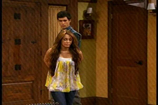 Miley Cyrus (2) - x - Miley Cyrus