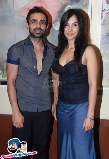 muzik-enchanted-india-art-exhibition-12[1]