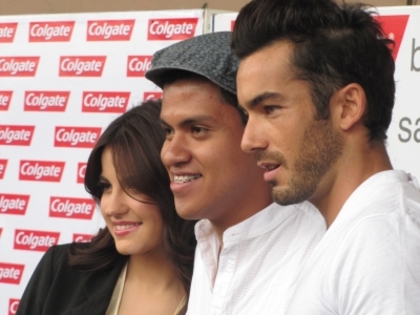 normal_maite-perroni-058 - 000Maite Autograph Signing Colgate In Walmart Tepeyac Mexico - 30 July
