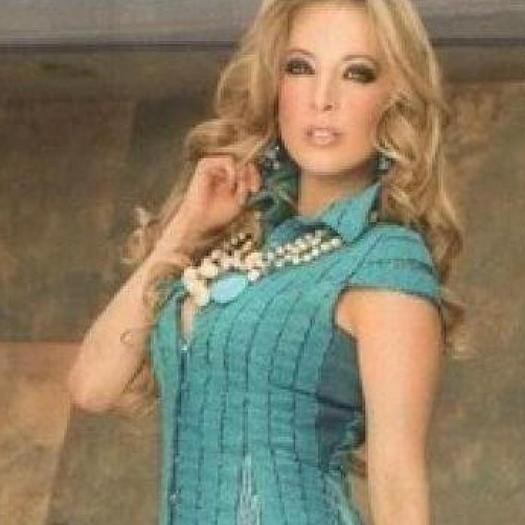 Edith Gonzalez - x - Clubul Vedetelor Blonde