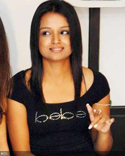 Parul-Chauhan[1]