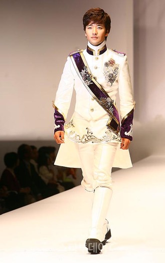 andreshow4 - Bae Soo Bin - mooolte poze