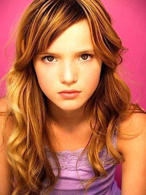 30271296_WJYCJMVFJ - Bella Thorne