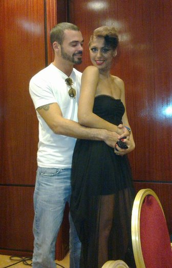 O ceremonie - In episodul 2