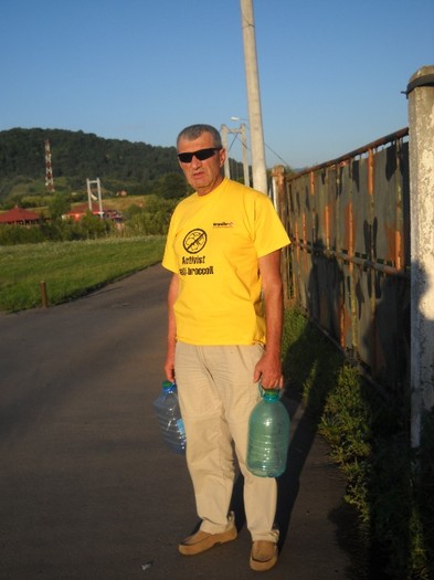 insetat pana in "plasele" - EU cu MINE