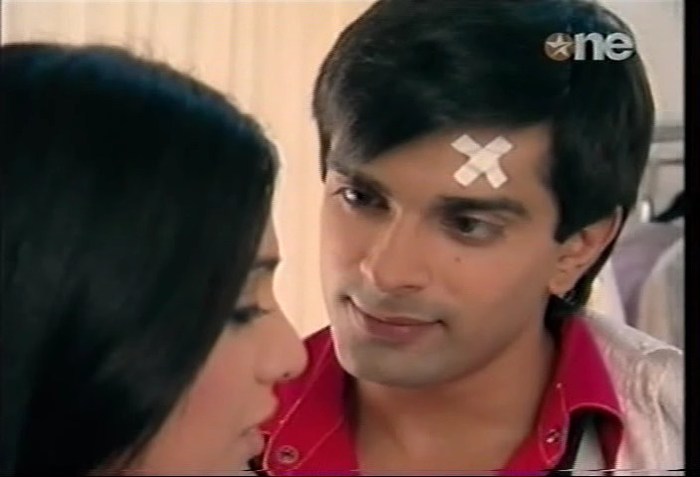 1 (15) - DILL MILL GAYYE AR After Love Confession Hot Changing Room Scene Kapz