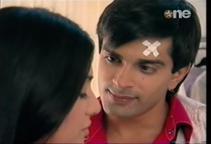 1 (18) - DILL MILL GAYYE AR After Love Confession Hot Changing Room Scene Kapz