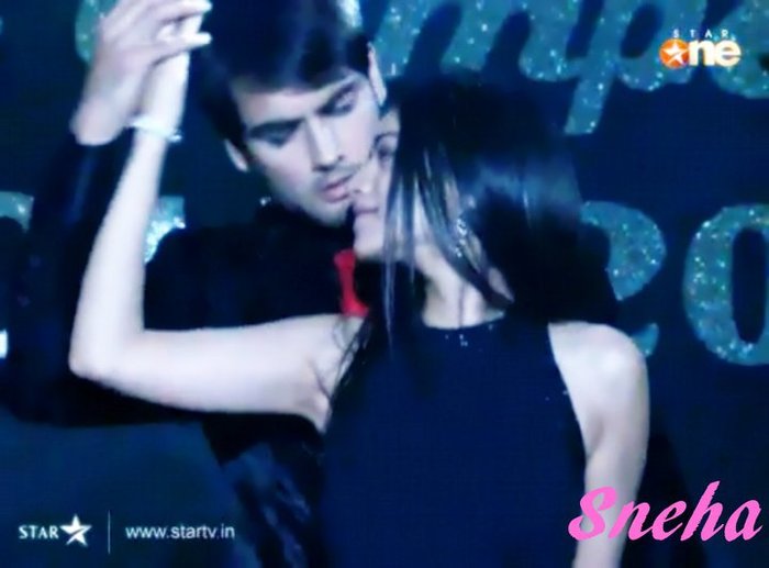 224927_218591754818091_158007917543142_941200_6014372_n - Abhay AND Piyalov3