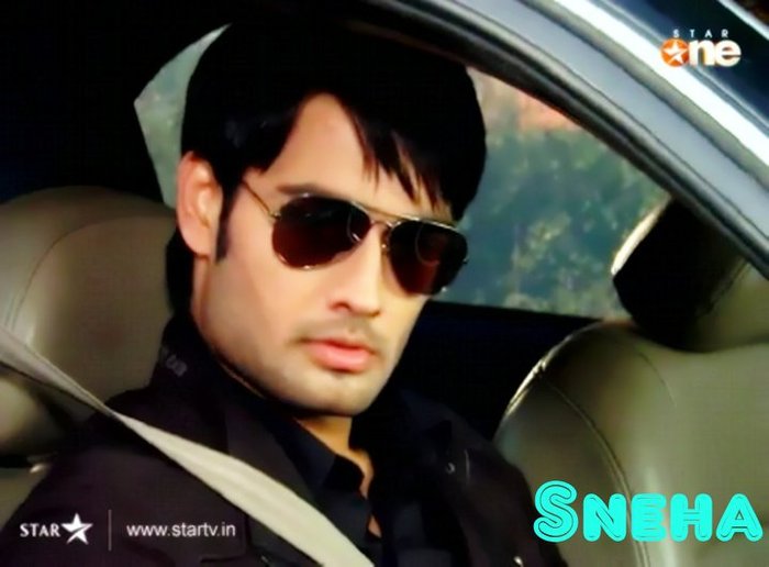 253530_227909350552998_158007917543142_1011443_3727849_n - Abhay AND Piyalov3