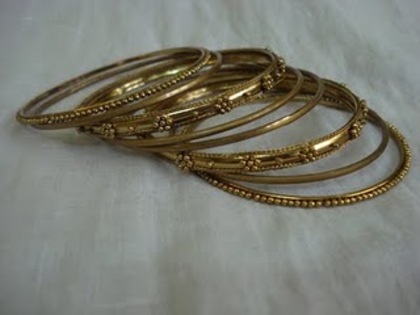 13 - Seturi de bratari indiene