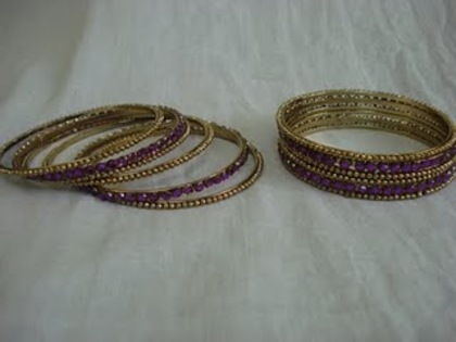 19 - Seturi de bratari indiene