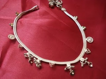 21 - Bratari indiene pentru glezna