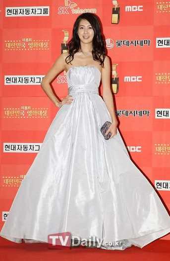 doq795 - Lee Yo Won  Korea Film Awards 2010