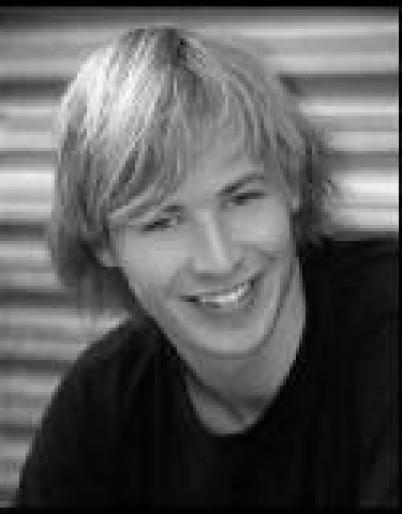 Lewis Macarnei- Angus Mlcaren