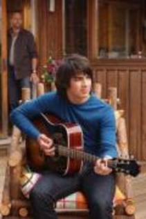 EIHJVNPKXNFJNJWURTY - camp rock