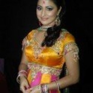 Hina-Khan-Akshara-31-125x125